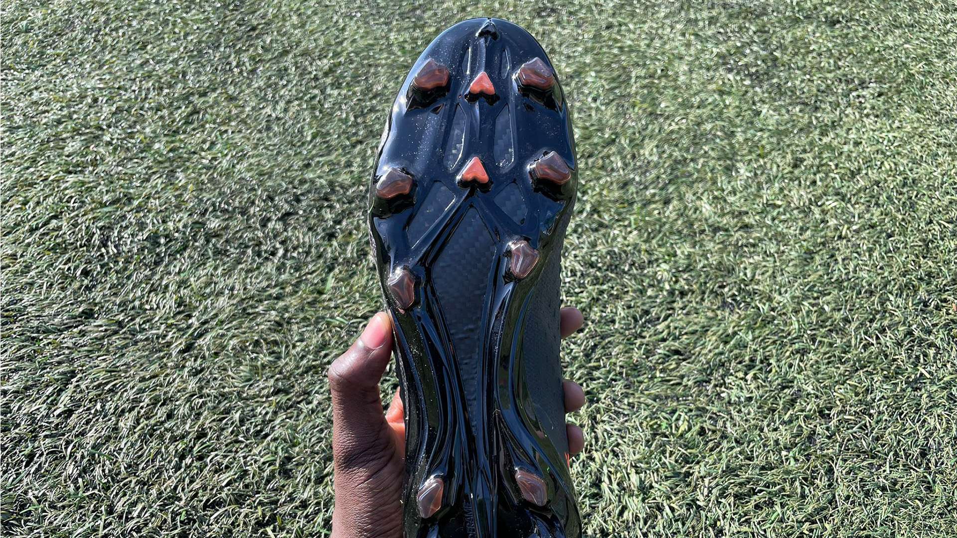 场直播的魅 场直播的魅