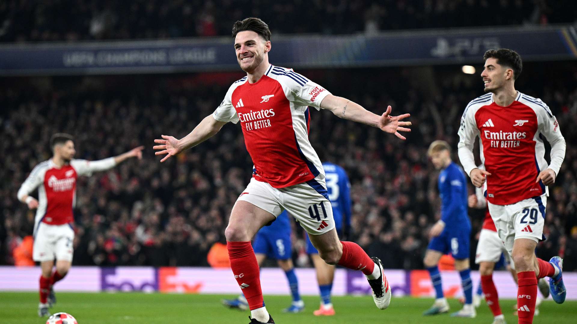 级作出重大 级作出重大